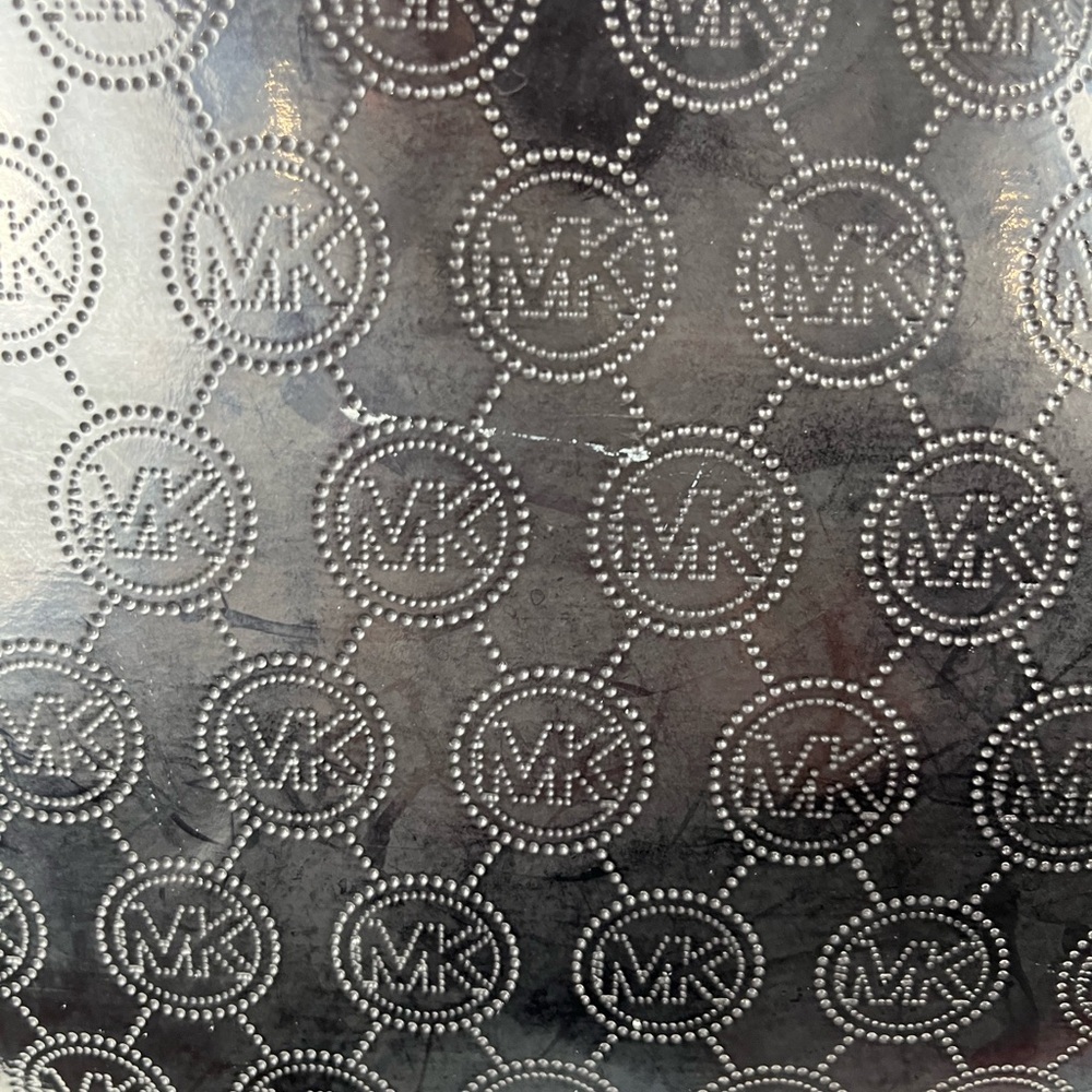 Michael Kors Jet Set Tote Black Patent Leather MK Logo Large Dust Bag Included - Picture 5 of 16